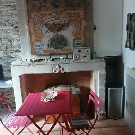 1 Hyper Centre Avec Jardins Daire *